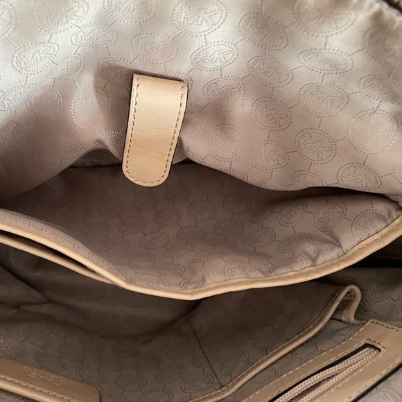 Michael Kors Large Logo Tote Crossbody in Brown Monogram - Picture 2 of 8